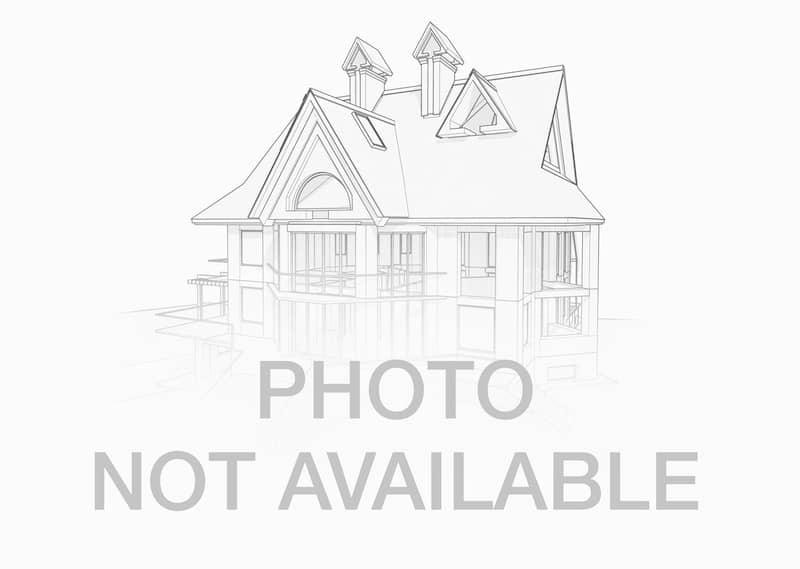 7323 N Damen Avenue , Chicago, IL 60645